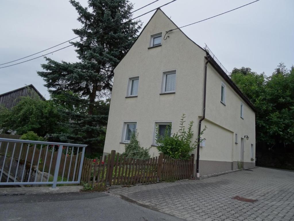 Ferienhaus Johanna & Ferienwohnung Thum Weischlitz Exterior photo